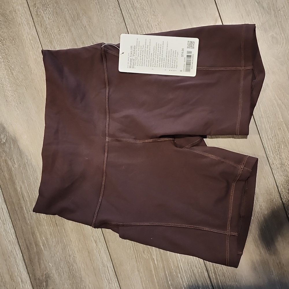 Wundertrain hr short 6 in